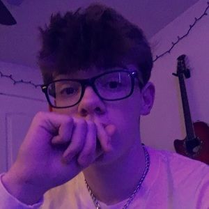 Meet your Posher, Josiah